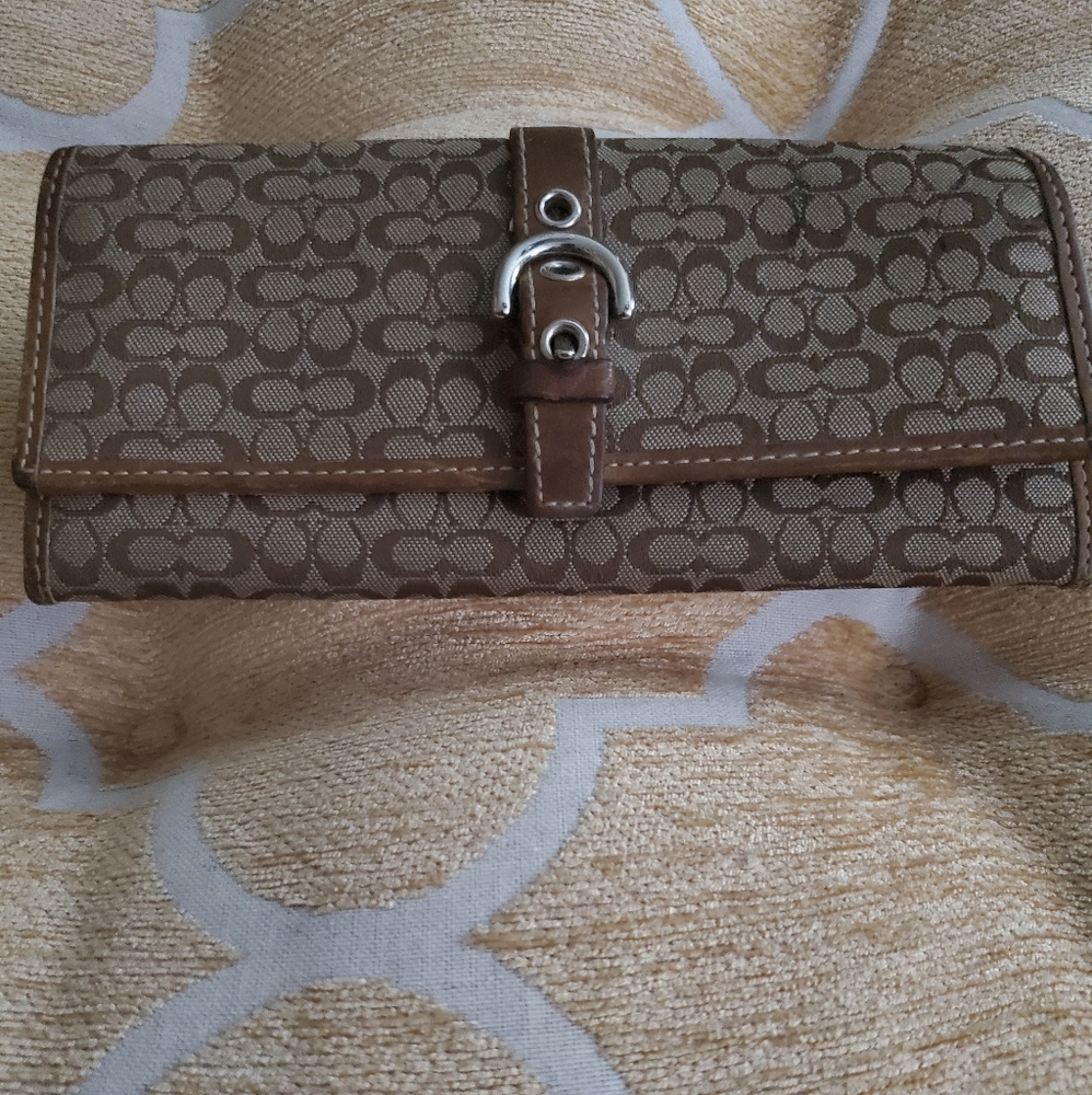 Vintage  coach sunglasses  case
